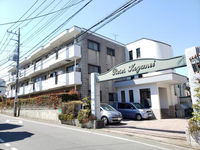 建物外観　落ち着いた雰囲気の外観です