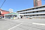 コンビニ　ファミリーマート 浜寺石津町店（コンビニ）まで385m