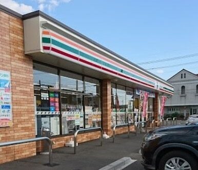 コンビニ　セブンイレブン足利助戸１丁目店（コンビニ）まで270m