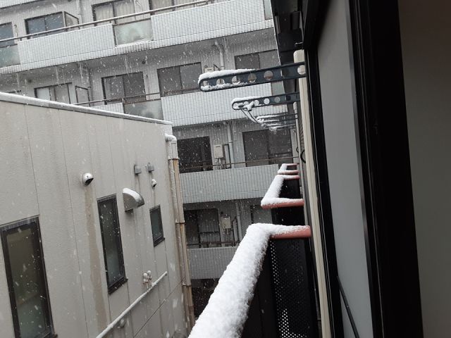 バルコニー