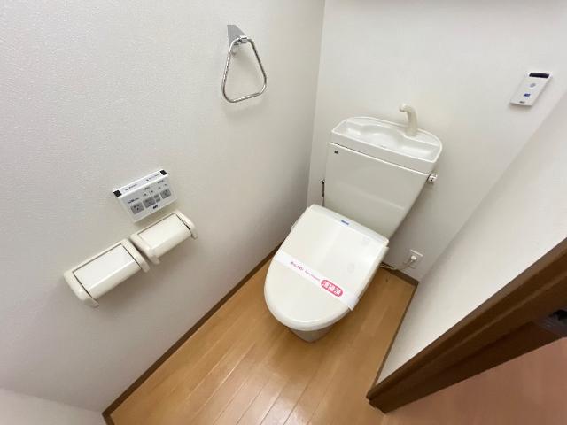 トイレ　シャワー付トイレ