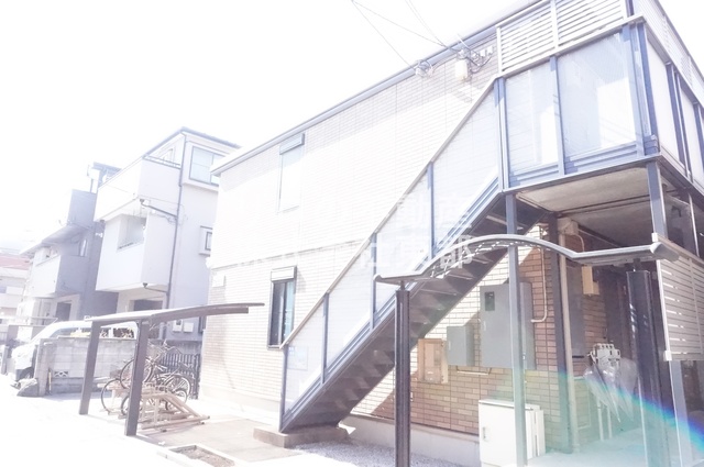 建物外観　閑静な住宅地でゆったりライフスタイルを満喫してください♪