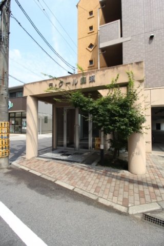 ラ・クール庭瀬の外観写真