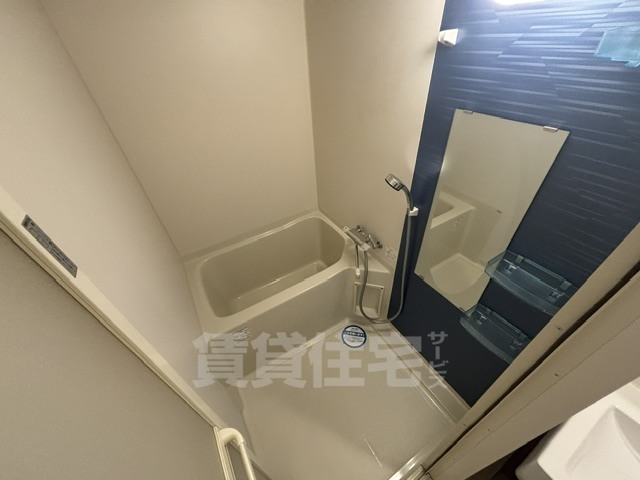 地下鉄御堂筋線 新大阪駅 徒歩2分 15階建 築18年の風呂写真