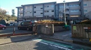 小学校　小原台小学校（小学校）まで476m