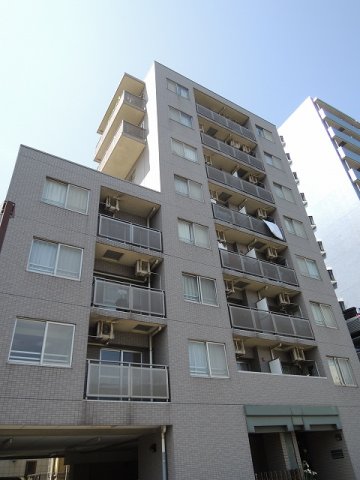 建物外観　鶴見市場駅徒歩6分のマンションです
