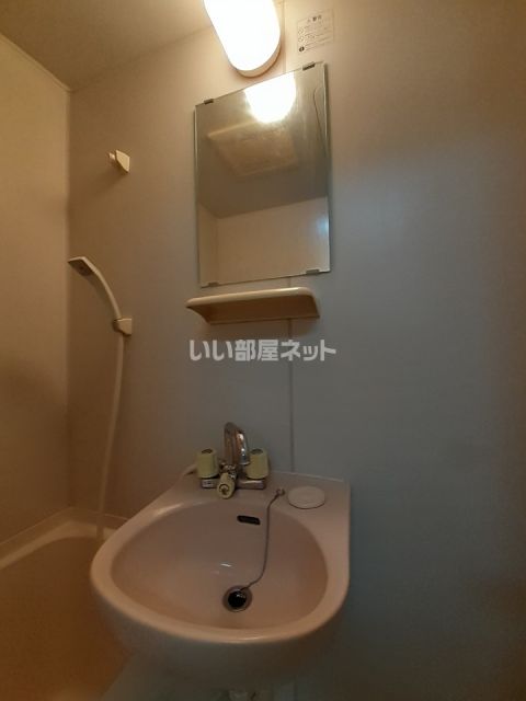 マンションCloverの内装写真