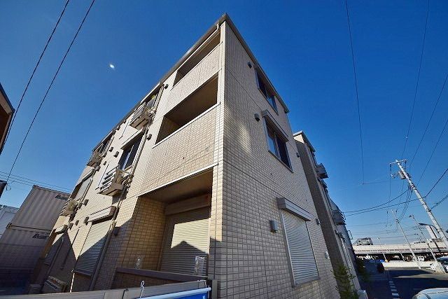 建物外観　★大和ハウス施工の築浅物件です★