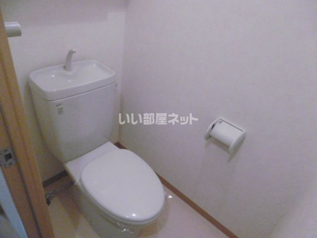 【静岡市清水区島崎町のマンションのトイレ】