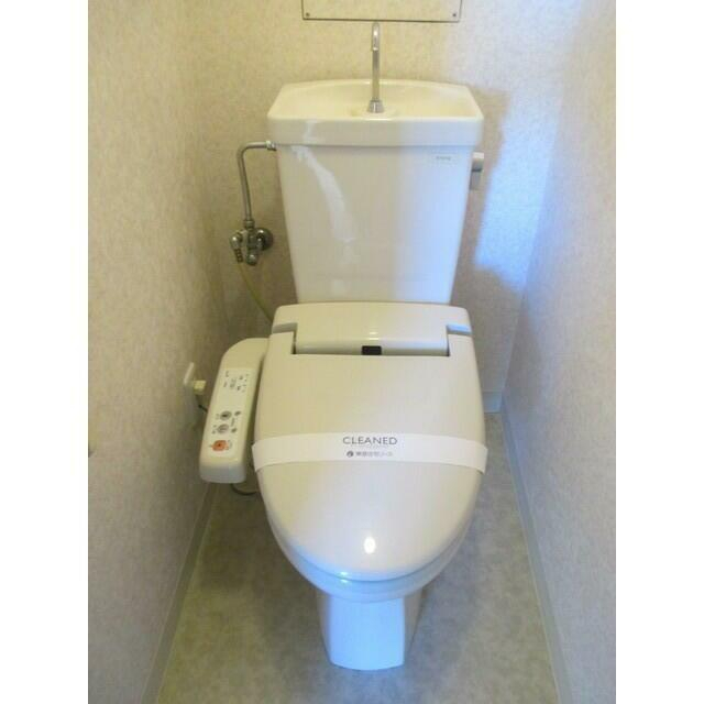 【メゾン・ドゥ・クロッシュのトイレ】