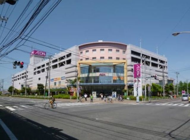 【茅ヶ崎市中海岸のマンションのショッピングセンター】