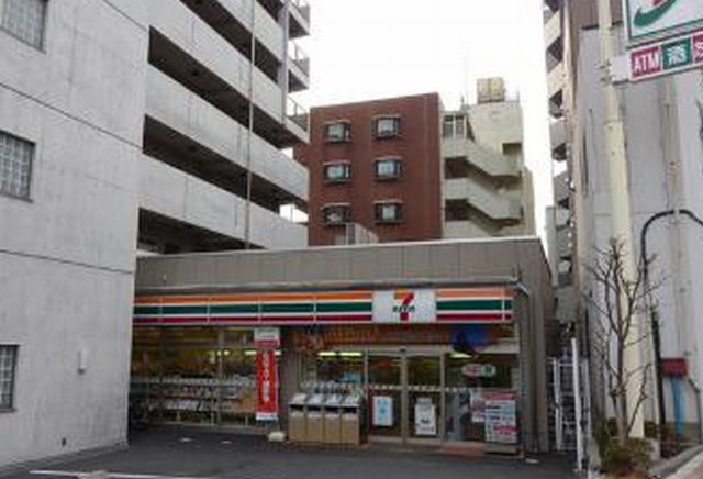 【豊島区西池袋のマンションのコンビニ】