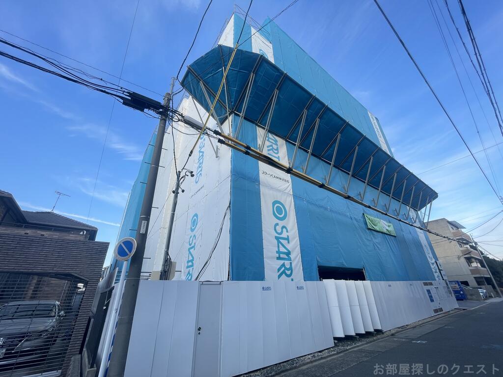 【名古屋市昭和区東畑町のマンションのエントランス】