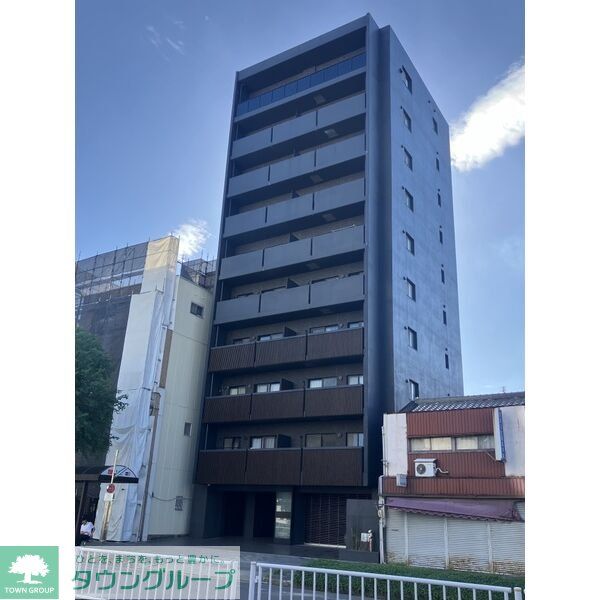 名古屋市西区天神山町のマンションの建物外観