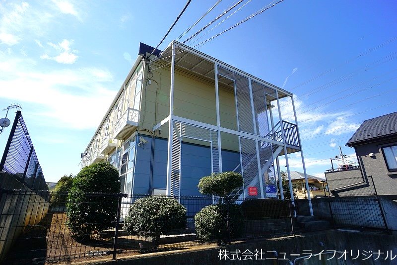 フォルビート伊勢原の建物外観