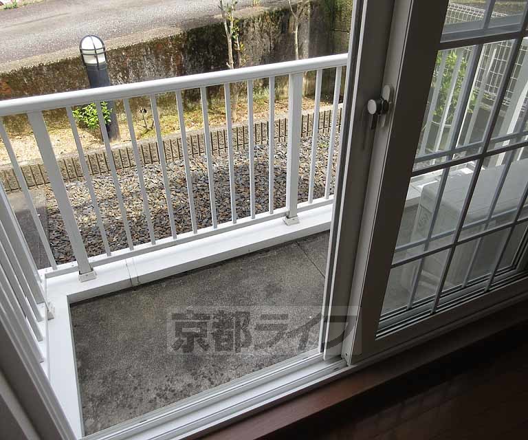 バルコニー　日当たりのよいバルコニーです！