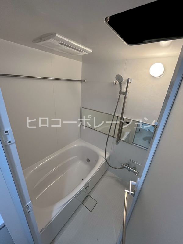 バス・シャワールーム　1416の広めのお風呂です。