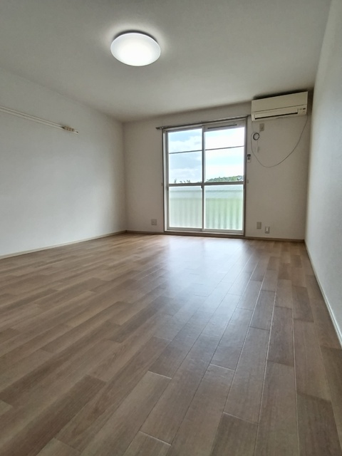 居室・リビング　★１０帖の洋室★