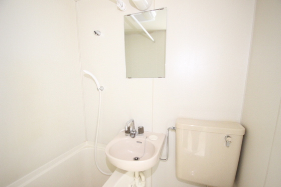 洗面設備　※別部屋の写真です