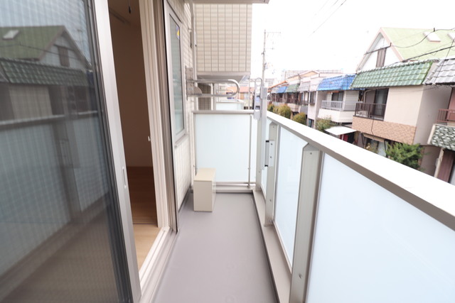 バルコニー　東向きバルコニー