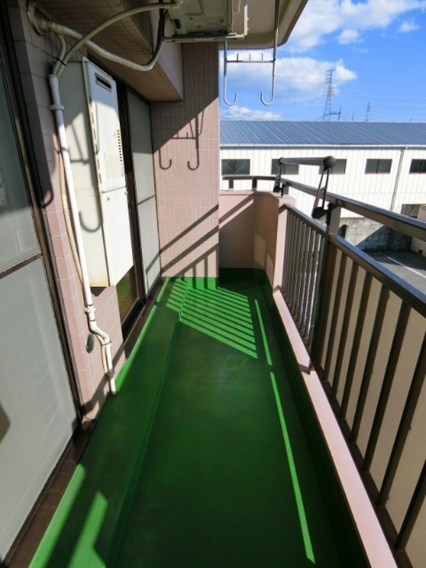 バルコニー　図面と現状に相違がある場合には現状を優先