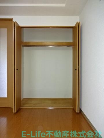 収納　クローゼット