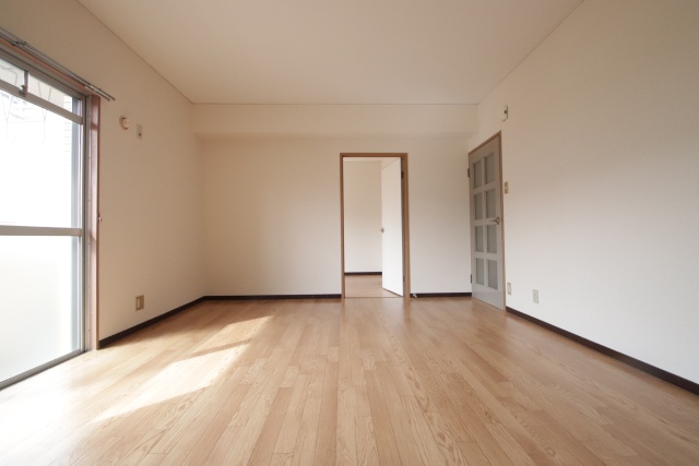 居室・リビング　別室の参考写真です。※現況優先