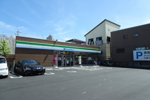 コンビニ　ファミリーマート元欠町店（コンビニ）まで452m