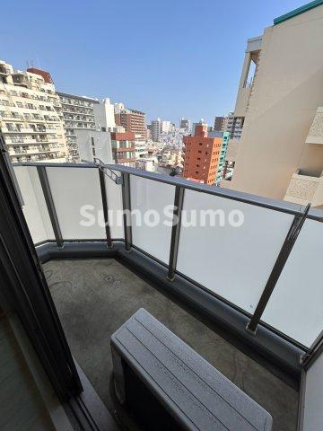 バルコニー　バルコニーがあります