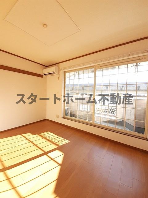 居室・リビング　使いやすいリビングです