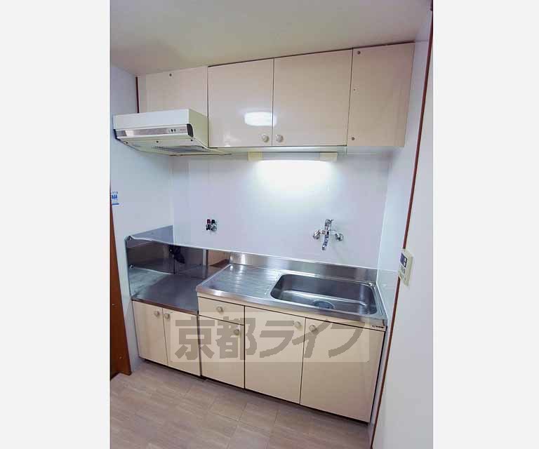 キッチン　お料理もはかどりそうです。