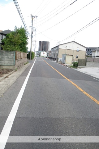 その他　前面道路（その他）まで10m
