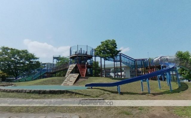 公園　蒔田公園（公園）まで320m