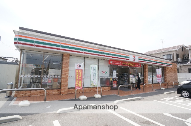 コンビニ　セブンイレブン　橿原新口町店（コンビニ）まで636m