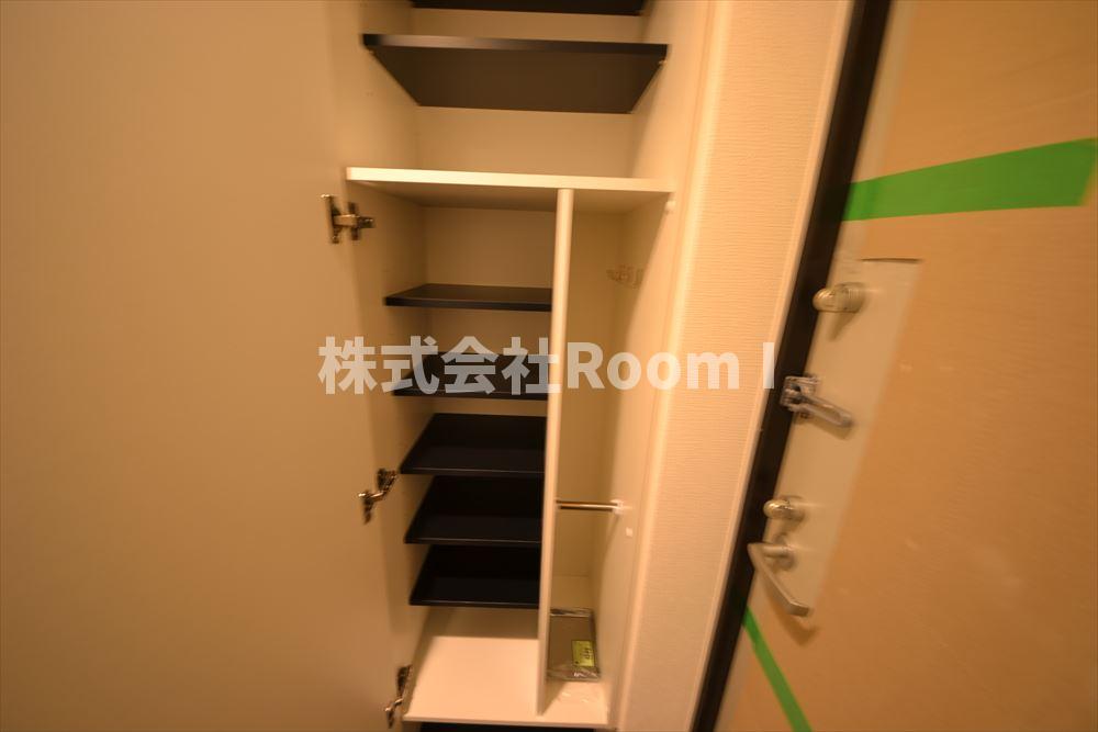 玄関　落ち着いた玄関です