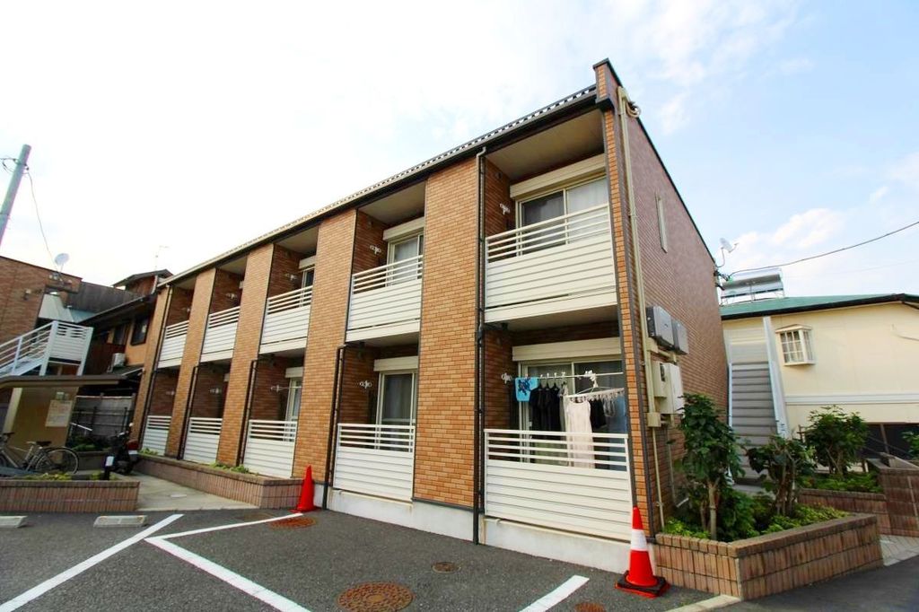 建物外観　★駐輪場完備★