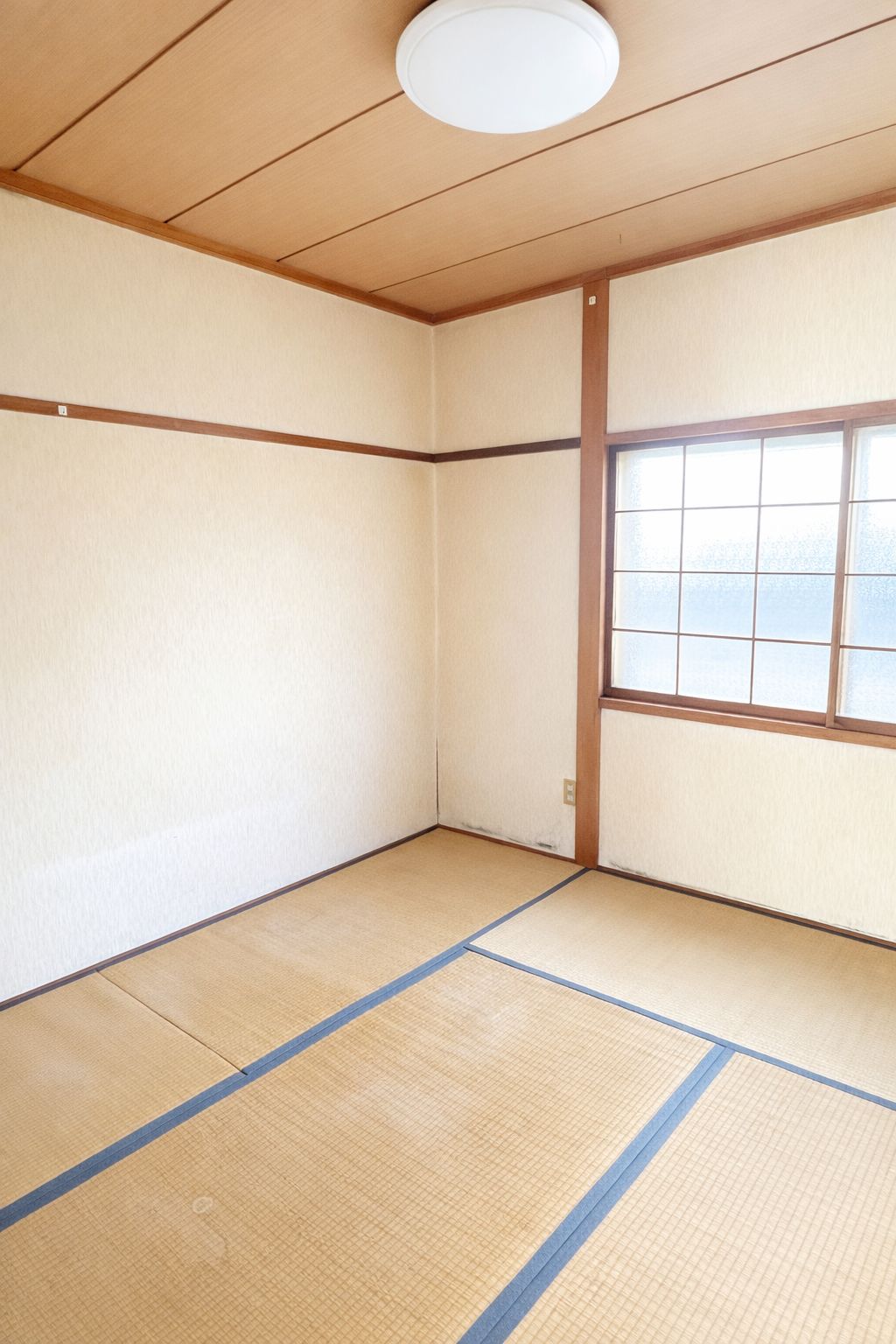 第二久保アパートの居間写真