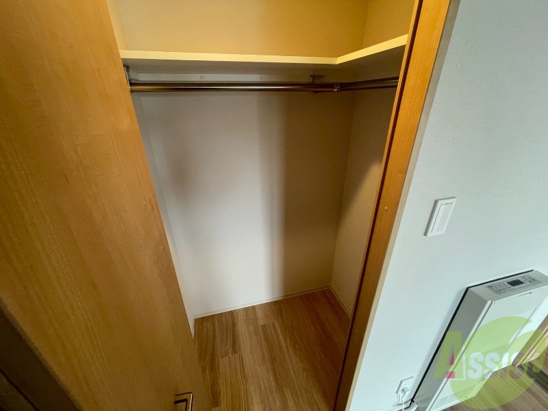 収納　収納もバッチリあるのでお部屋が片付きますよ！