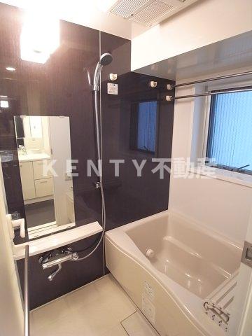 バス・シャワールーム　お風呂です