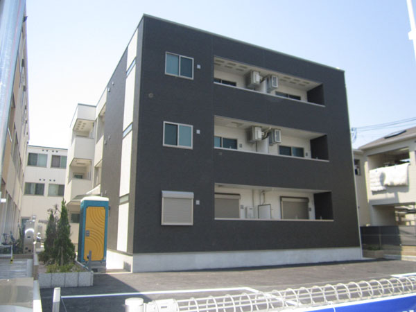 建物外観　落ち着いた雰囲気の外観です