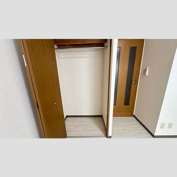 収納　クローゼット
