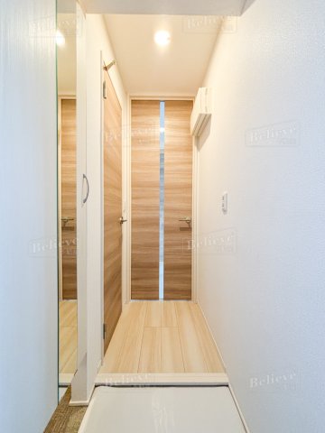 玄関　シューズボックス付きの玄関です☆