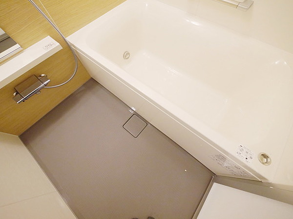 バス・シャワールーム　日々の疲れを癒すお風呂です♪