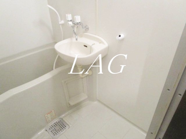 バス・シャワールーム　お風呂です。