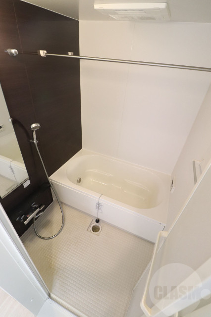 バス・シャワールーム　追い焚き＆浴室乾燥機能付き