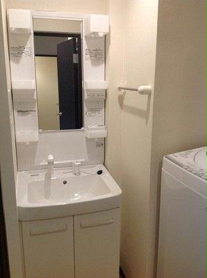 洗面設備　備品や設備仕様は号室等により異なります現地をご確認下さい。