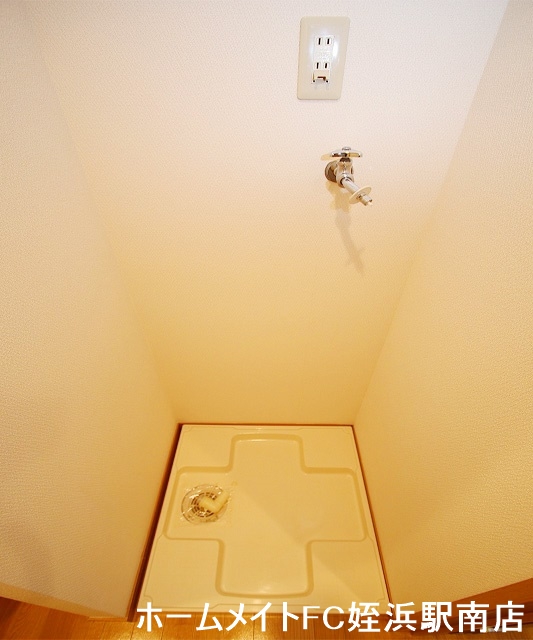 洗面設備　★ご要望の多い、室内洗濯機置場★参考写真