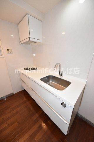 キッチン　キッチンとっても大きので使いやすいです☆コンロは1口です