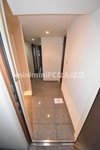 玄関　大理石調の玄関で高級感あります！