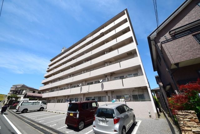 建物外観　経済的な都市ガス